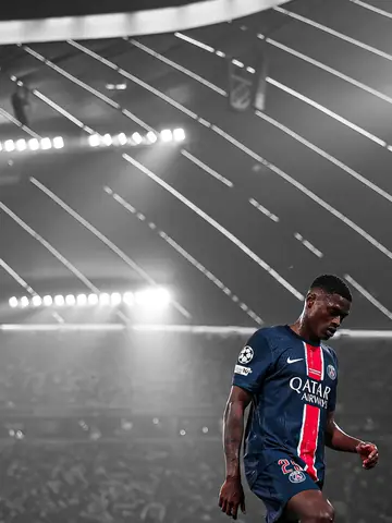 Football phone wallpaper 61