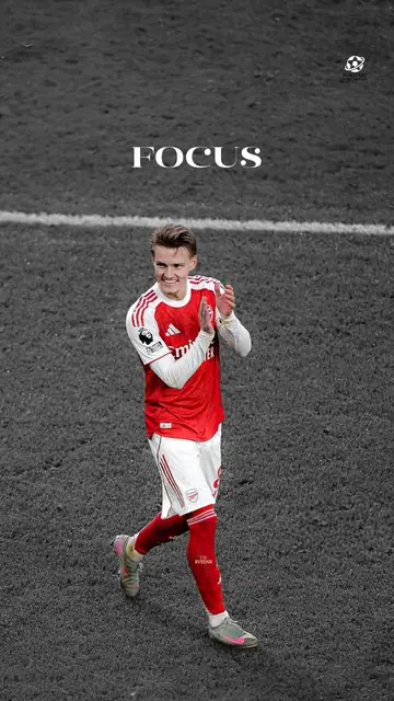 Football phone wallpaper 136