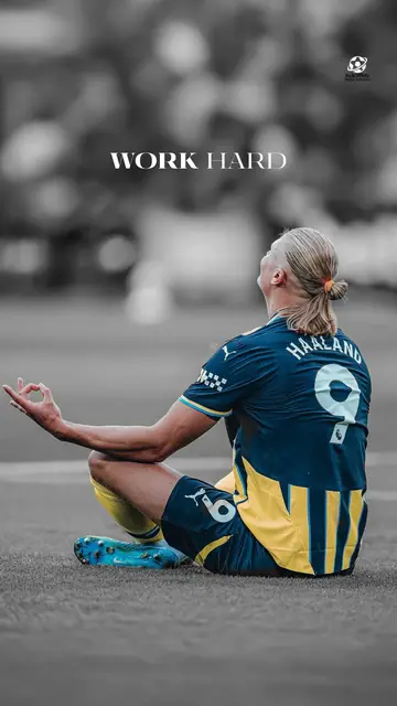 Football phone wallpaper 281