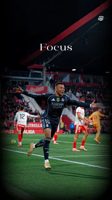 Football phone wallpaper 290