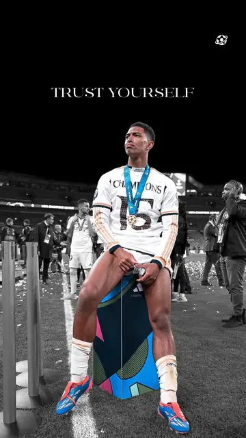 Football phone wallpaper 306