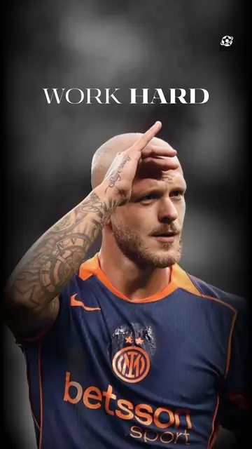 Football phone wallpaper 399