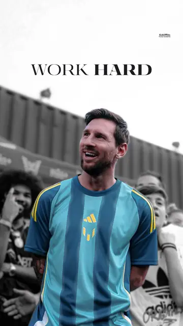 Football phone wallpaper 400