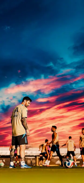 Football phone wallpaper 482