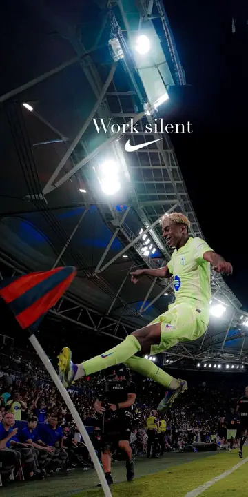 Football phone wallpaper 511