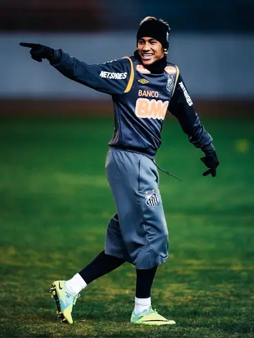 Football phone wallpaper 523