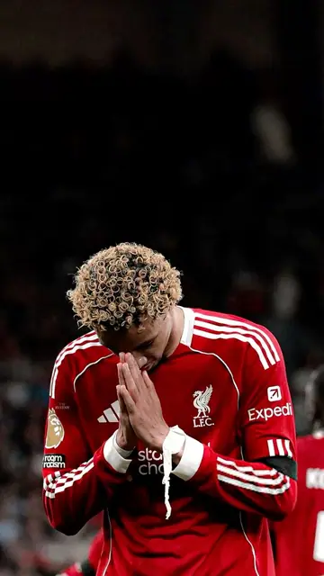 Football phone wallpaper 537