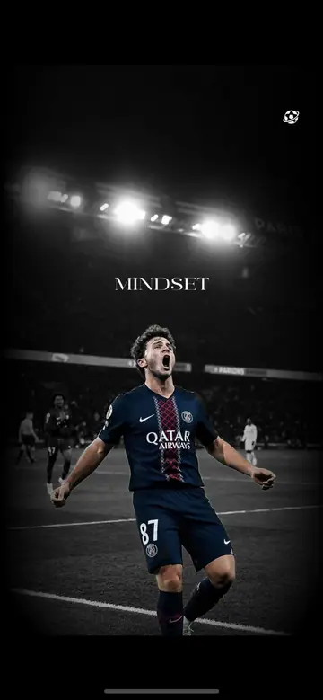 Football phone wallpaper 556