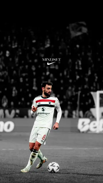 Football phone wallpaper 600