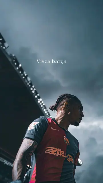Football phone wallpaper 621