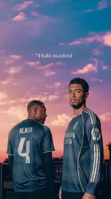 Football phone wallpaper 628